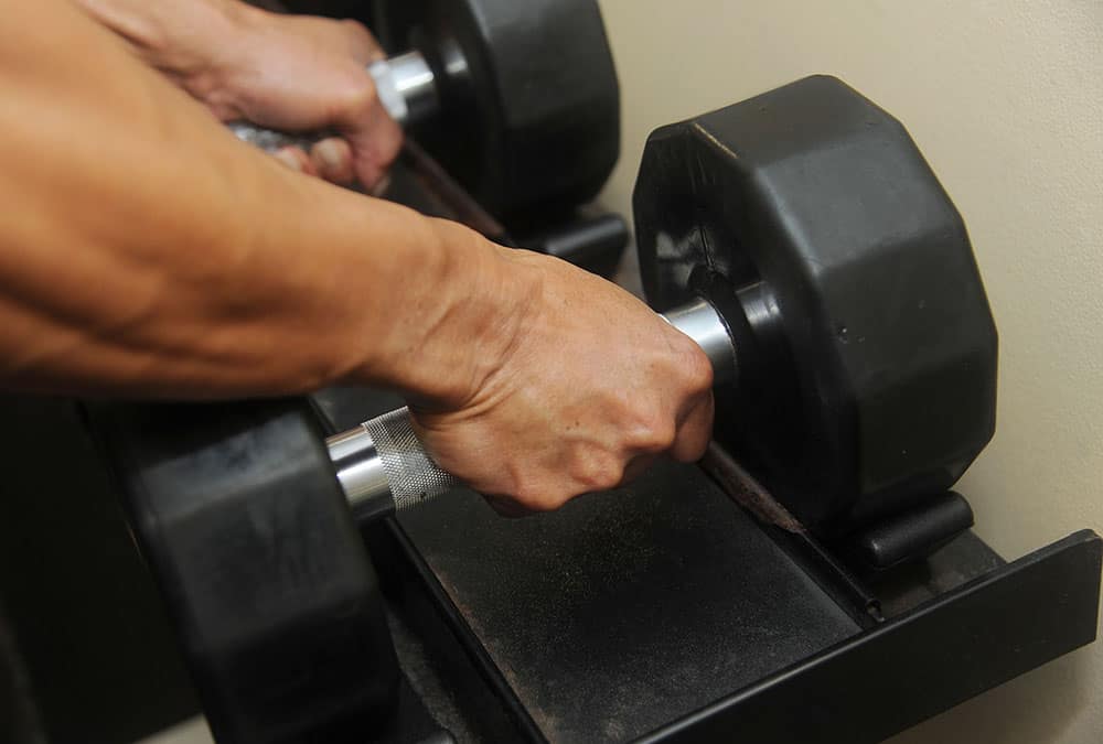 Dumbell Workouts – A Smart Way to Exercise